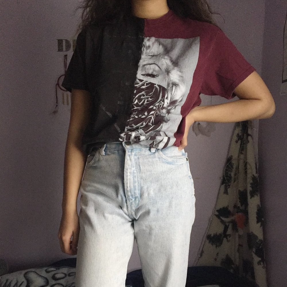 1/2 & 1/2 tee